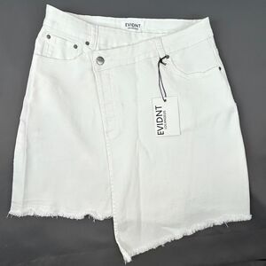 EVIDNT Women's White Raw Hem Asymmetrical Denim Jean Mini Skirt Size 29 NWT
